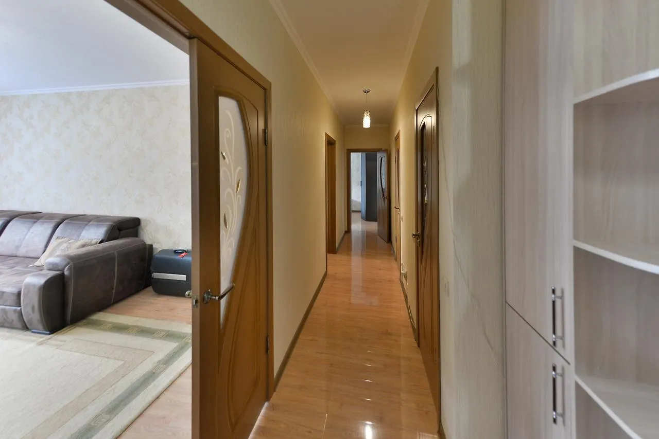 Akbulak Town Lux Apartment Nur-Sultan  Nur-Sultan (Astana)